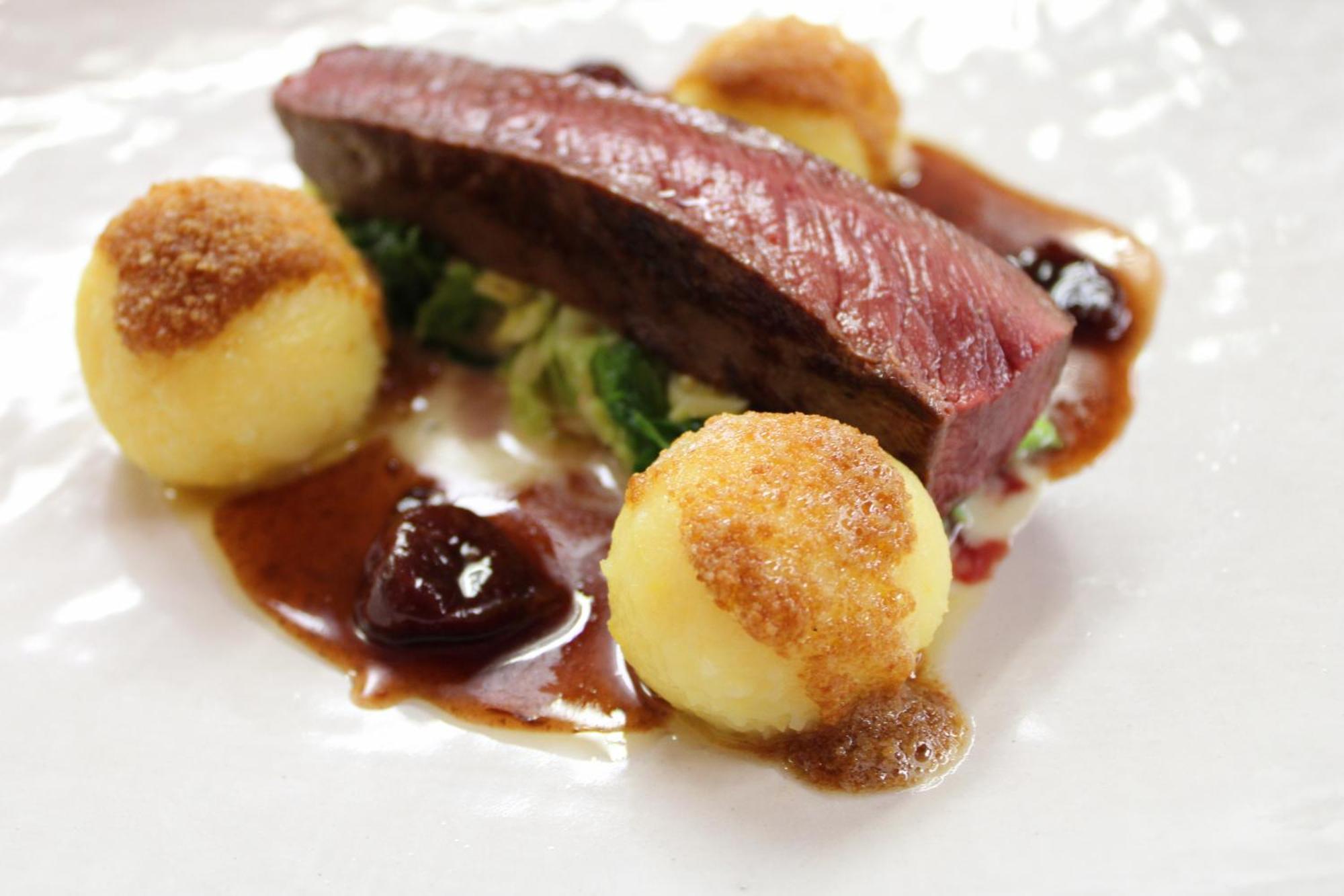 Gasthaus Hotel Zum Kreuz 斯特滕阿卡顿玛 外观 照片