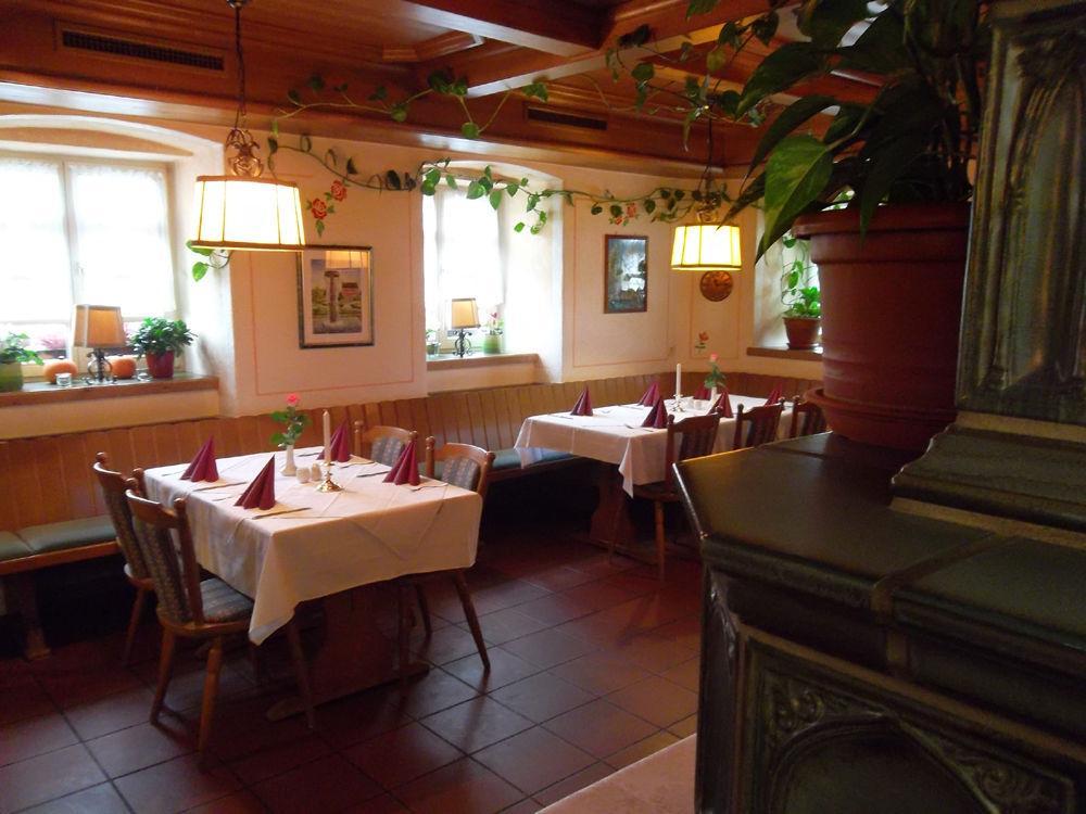 Gasthaus Hotel Zum Kreuz 斯特滕阿卡顿玛 外观 照片